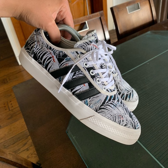 Adidas Originals Adi-Ease Palm Leaves Classic Skate Shoe Size 9 US EE6106 Floral - Picture 10 of 10